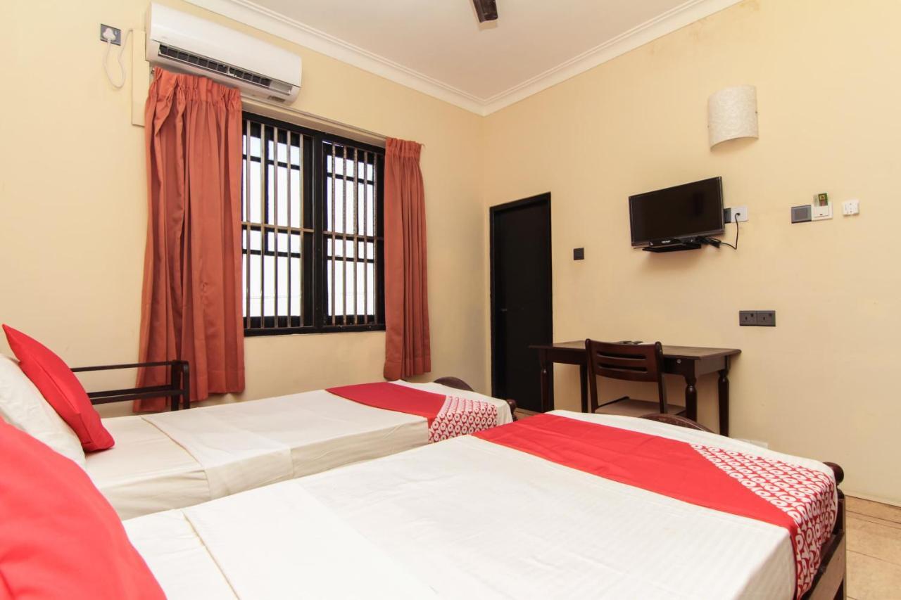 Hotel Oyo 108 Eestee Rest 3*