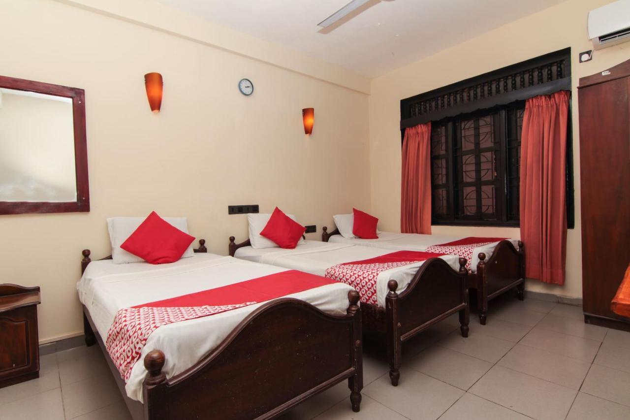 Oyo 108 Eestee Rest Hotel