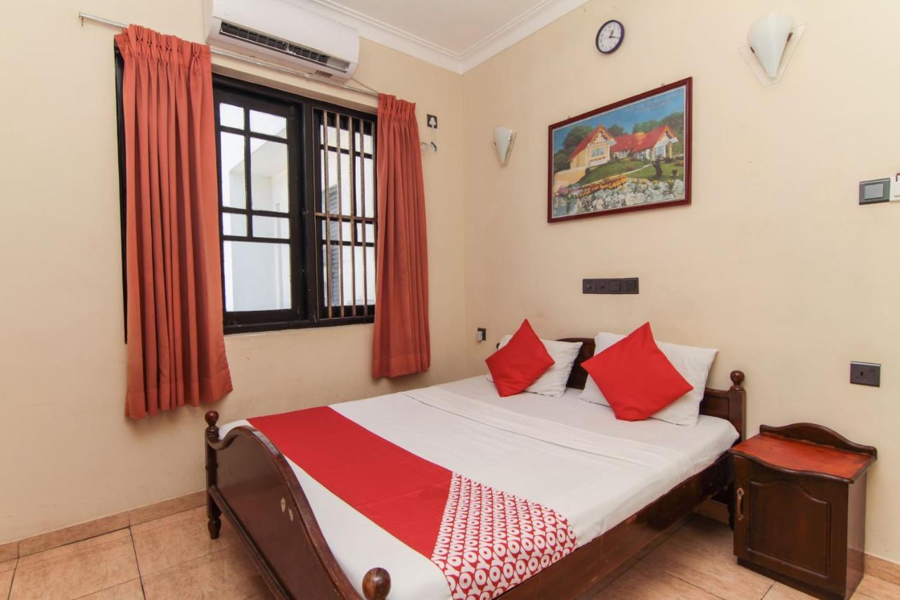 Oyo 108 Eestee Rest Hotel